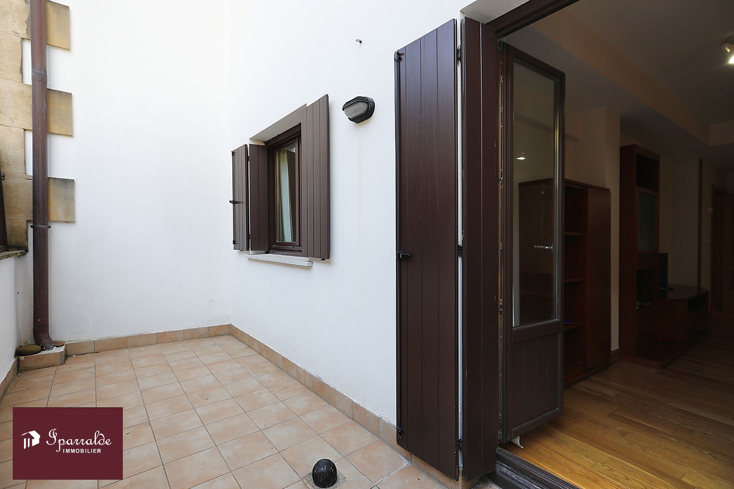 Grand appartement T2 à vendre  à Fontarrabie, ville médiévale située en face d´Hendaye(64)