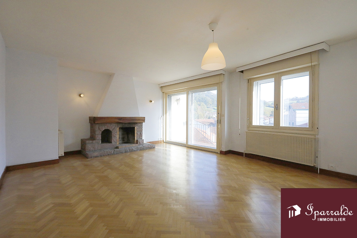 À vendre : Grand appartement T4 lumineux à Hendaye - 284 000 €