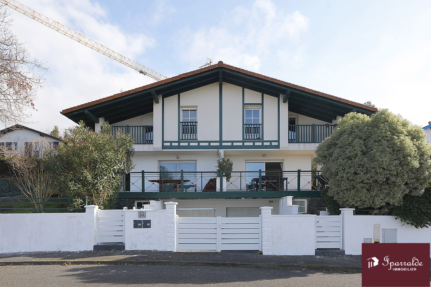 res belle Villa avec 5 pièces à vendre secteur Hendaye Plage, sur l...